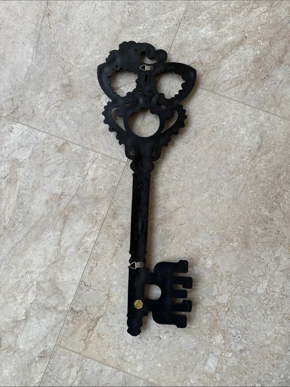 Vintage Dart Plastic Key Decor